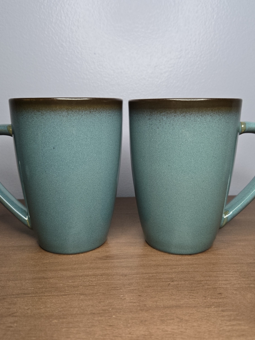 Set Of 2 Hometrends "Lagoon" Teal Stoneware 12 Oz Tall Coffee Mugs Blue Brown